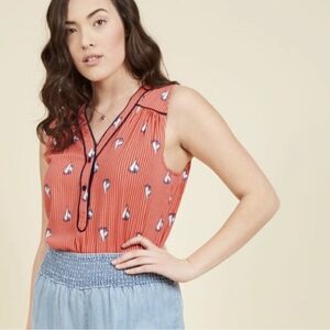 ⭐ ModCloth striped Sailboat ⛵ Henley tank top XS